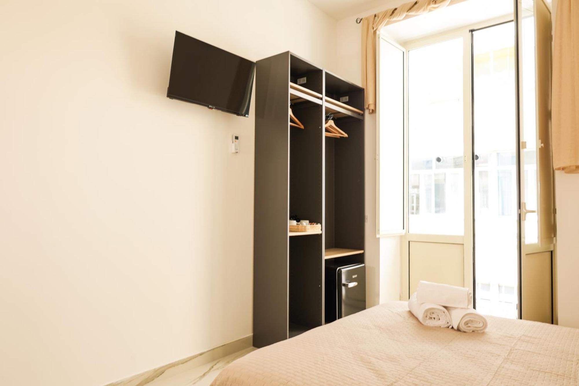 Napoli Station Rooms المظهر الخارجي الصورة