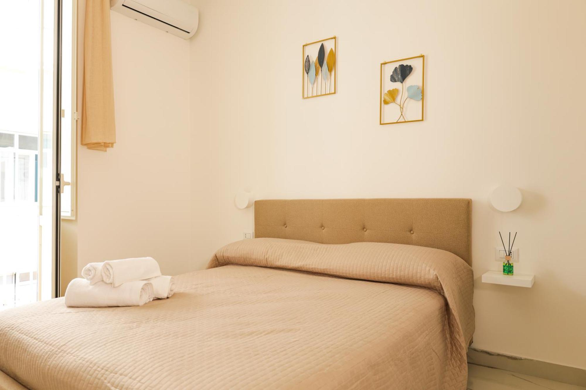 Napoli Station Rooms المظهر الخارجي الصورة